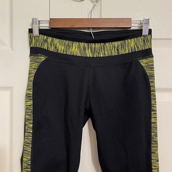 Fabletics Women's Black Yellow Camacan Capri Cropped Active Leggings Size Small - Picture 4 of 7